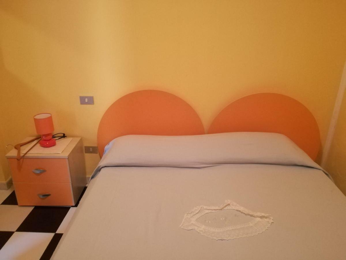 Casa Campidano Hotel Càbras Buitenkant foto